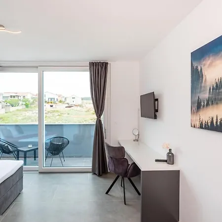 Luxury Noemi Villa