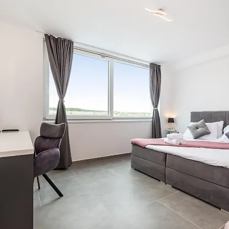 Villa Luxury Noemi *