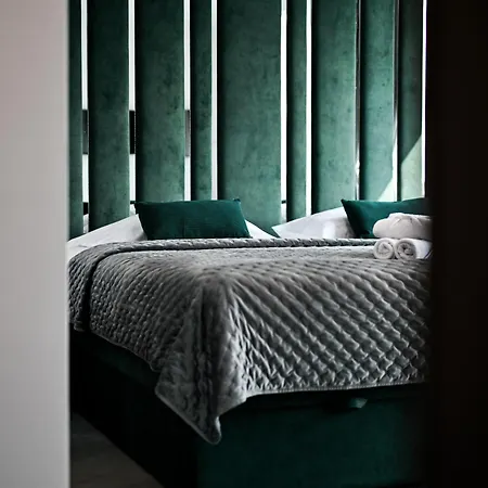 Luxury Noemi Ražanac