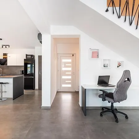 Luxury Noemi Villa Ražanac